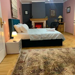 Belux 3*, Tirana Albania