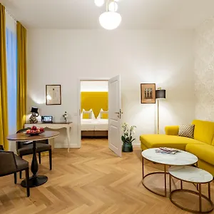 Hotel Theaterhotel &, Vienne
